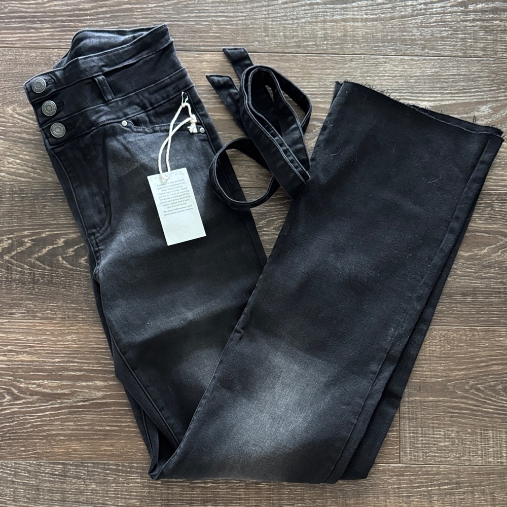 **DONATED** 
Grace & Lace Stylish Black Women's Jeans